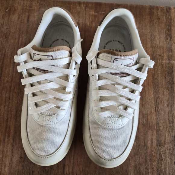 Vessi Courtside Classic Sneakers - Picture 4 of 12